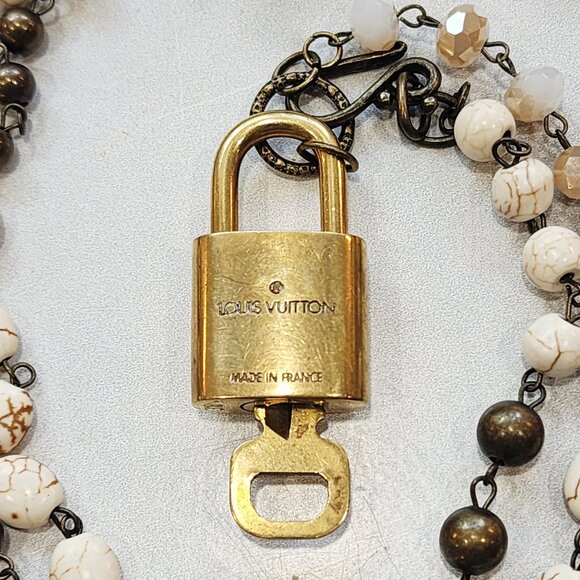 Louis Vuitton Gold Padlock & Key Neutral Beaded Statement Necklace - Picture 3 of 7